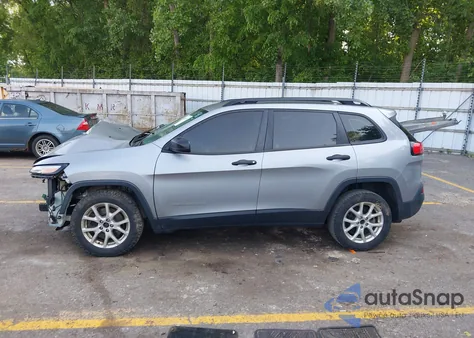 2015 Jeep Cherokee Sport z USA, uszkodzony, nr VIN 1C4PJLABXFW637626
